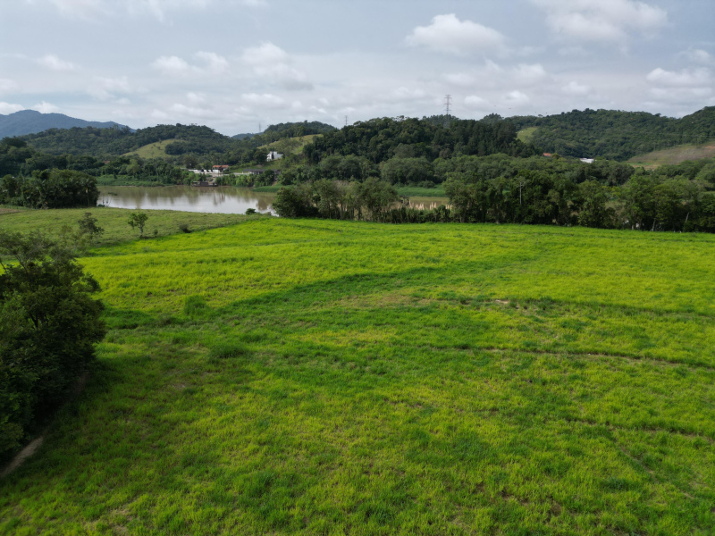 Área de 28 Hectares em Gaspar/SC