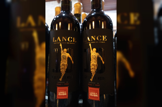 Vinho Lance de Craque 5L autografado pelo D'alessandro