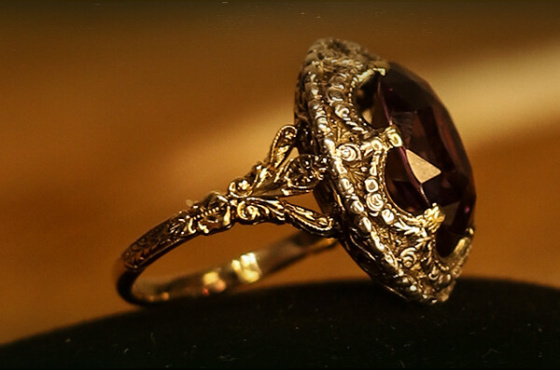 ANEL PEDRA ROXA - OURO 12K