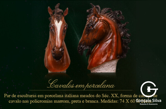 CAVALOS EM PORCELANA