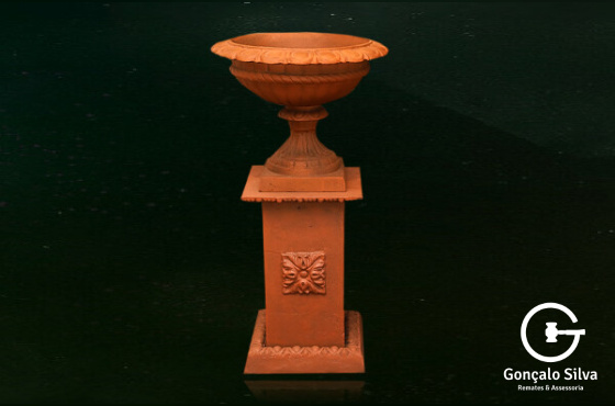 CONJUNTO DE VASO E BASE DE FERRO